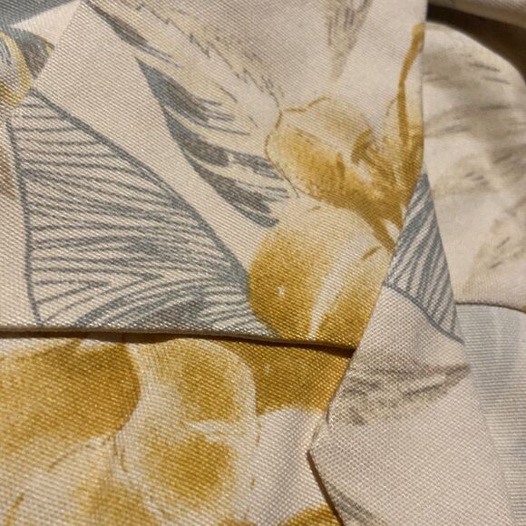 Washers Resort silk size large short sleeved button up shirt like new - Picture 3 of 3